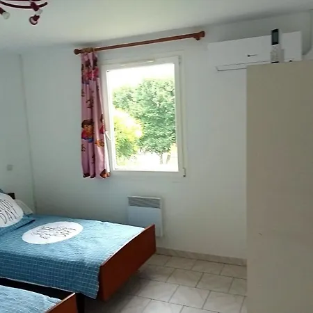 Au Bord Du * Saramon